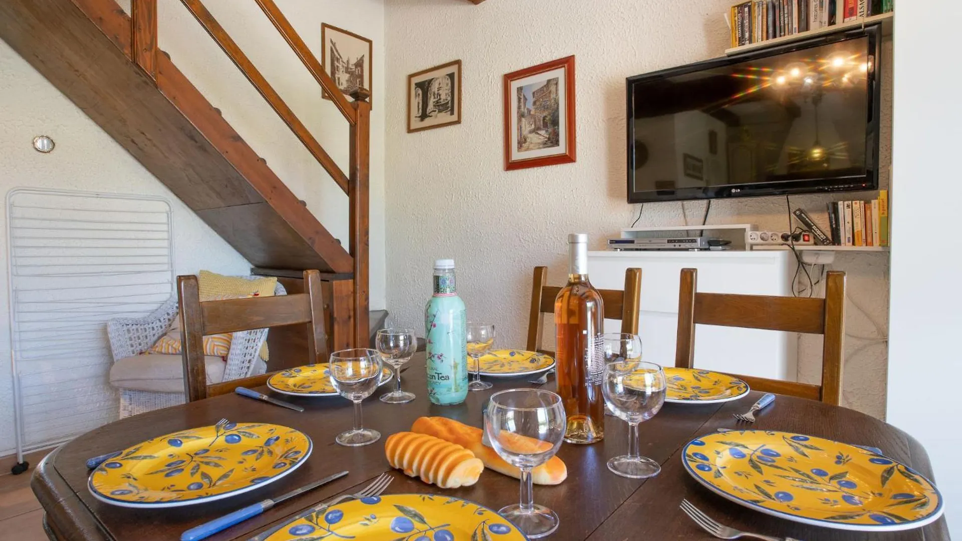Apartment Les Jardins De Sinople By Interhome La Madrague