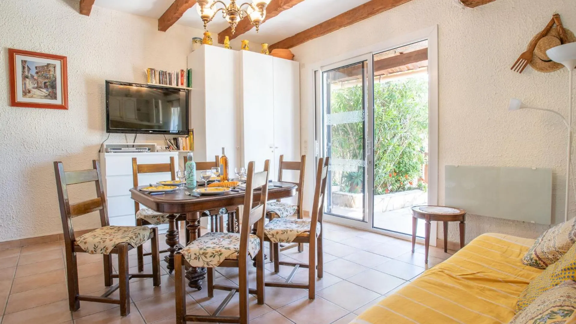 Apartment Les Jardins De Sinople By Interhome La Madrague