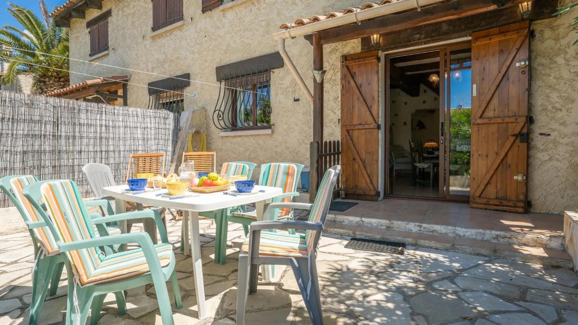 Apartment Les Jardins De Sinople By Interhome La Madrague